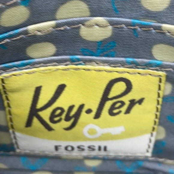 FOSSIL Key-Per Multi Colored Wristlet - Picture 4 of 6